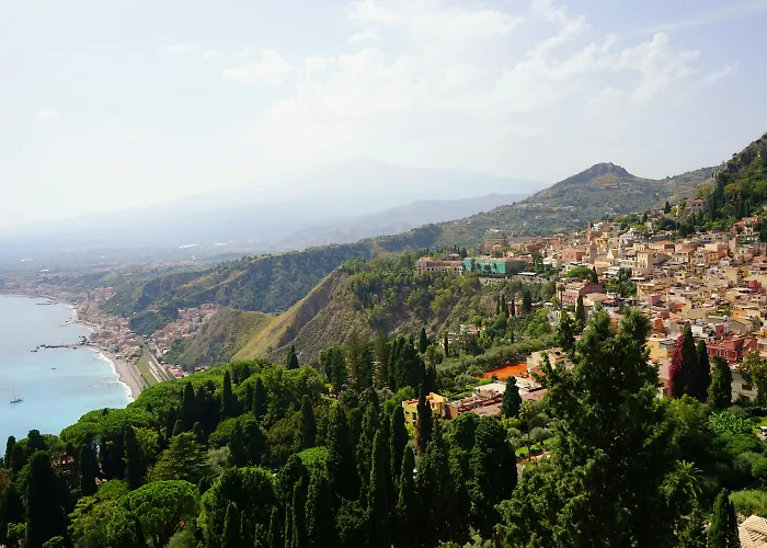 Taormina Beach Resorts