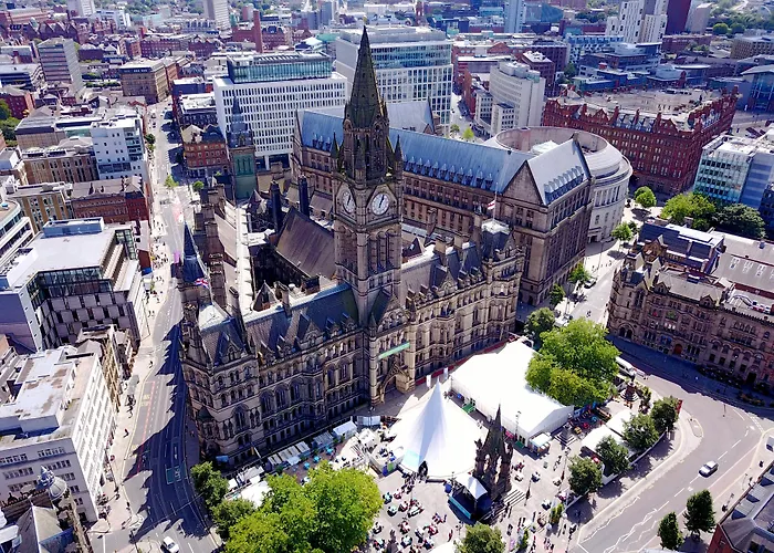 Family resorts in Manchester