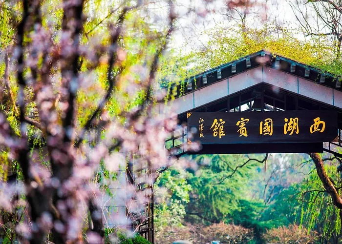West Lake State Guest House