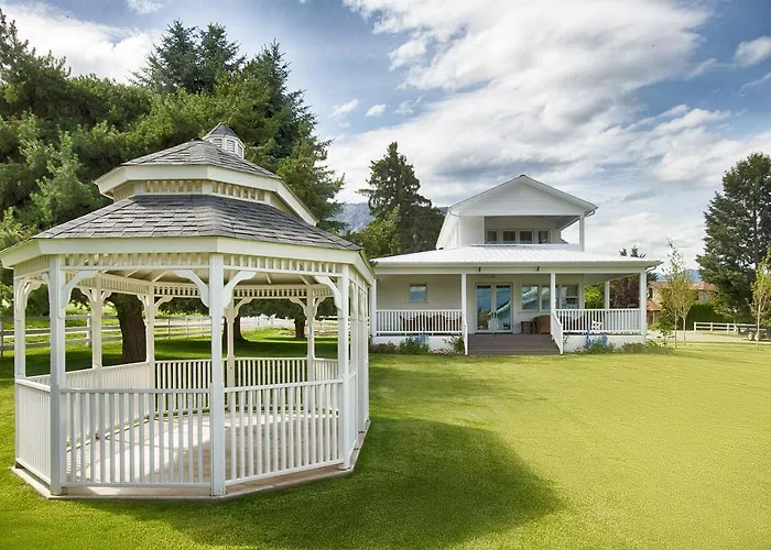 Harmony Meadows Tennis Resort