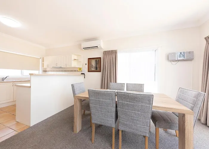 Meridian Beachside Apartments