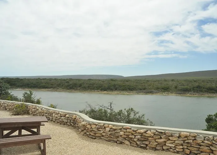 De Hoop Collection - Campsite Rondawels