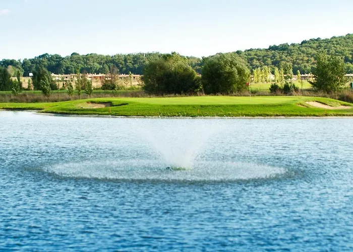 Terre Dei Consoli Resort E Golf