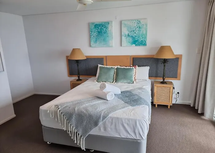 Azure Sea Whitsunday Resort