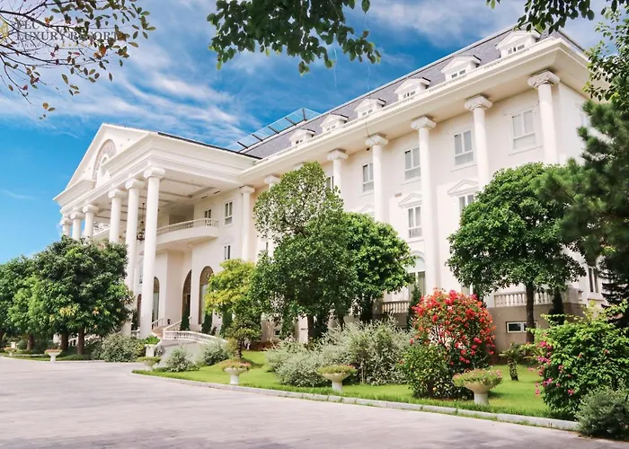 Flc Phu Tho Convention & Luxury Resort