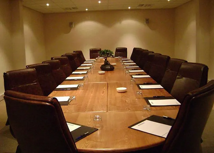 The Calders Hotel & Conference Centre