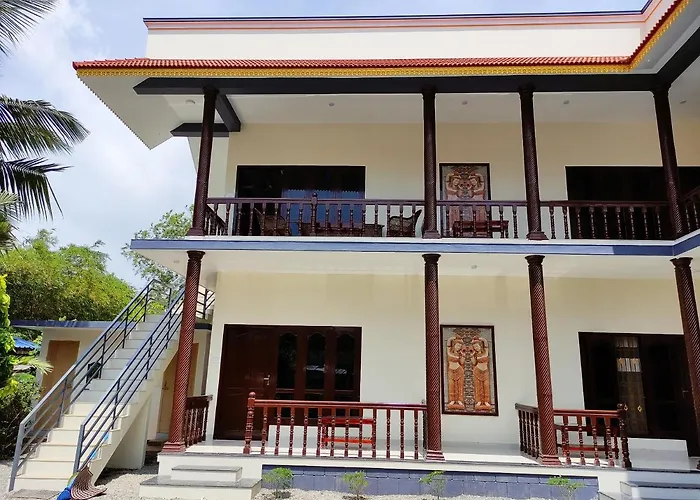 Kayaloram Resort