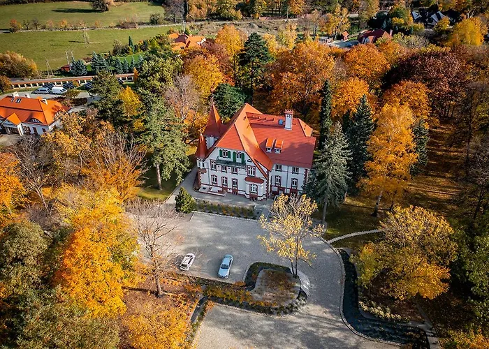 Bielawa (Dzierzoniow) Resorts