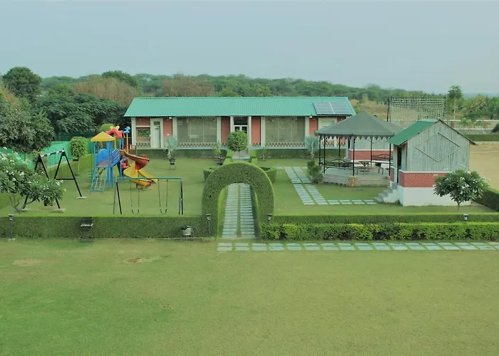 Amrit Van Resort