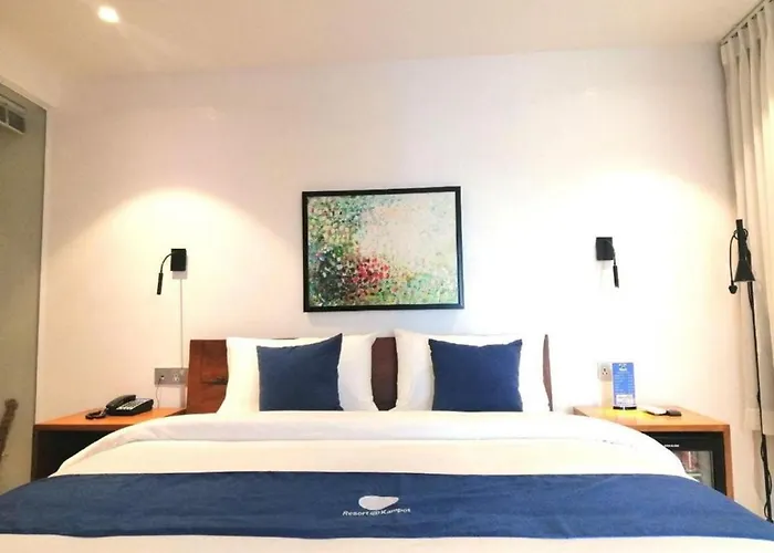 The B Resort