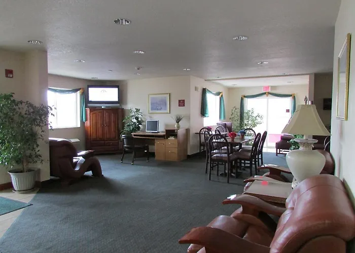 Amerivu Inn & Suites Cumberland