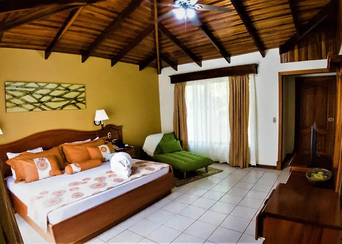 Arenal Paraiso Resort Spa & Thermo Mineral Hot Springs
