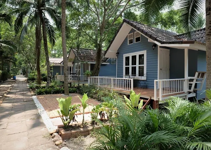 Young Coconut Garden Home Resort