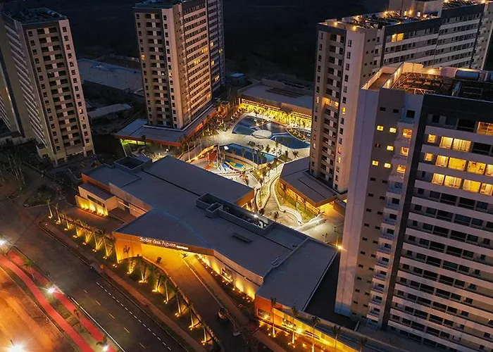 Solar Das Aguas Park Resort - Proximo Ao Thermas Dos Laranjais
