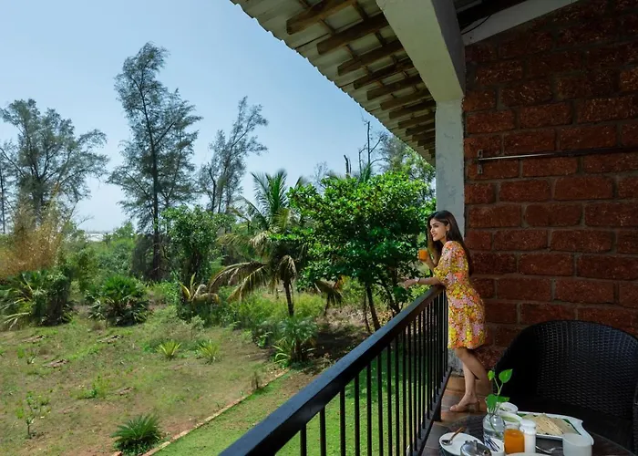 Dapoli Beach Resorts