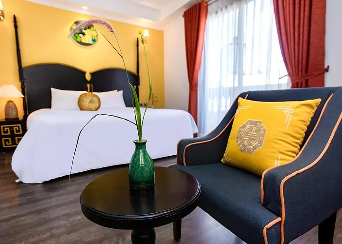 Hanoi Center Silk Boutique Hotel & Travel