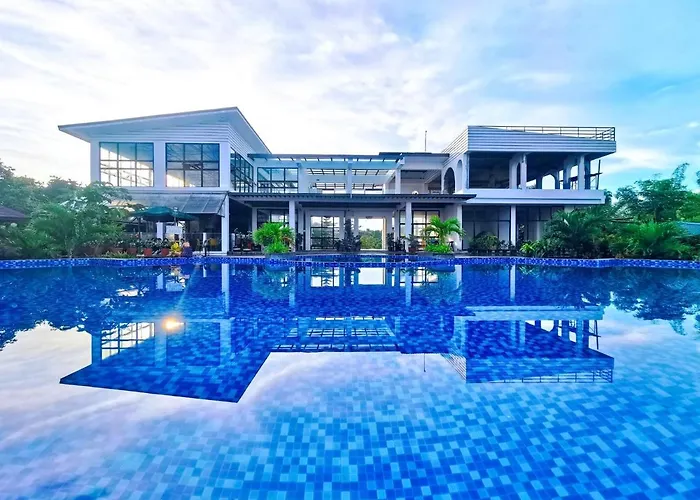 Vistapaloma Beach Resort