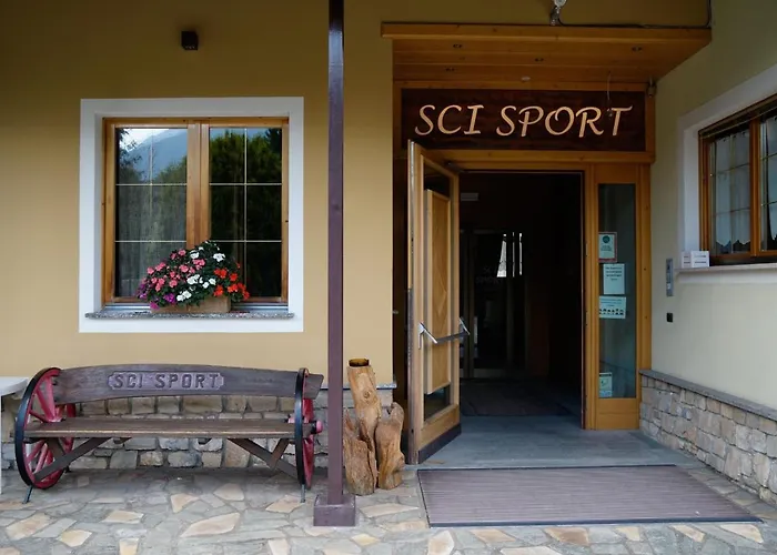 Sci Sport Rooms & Suites