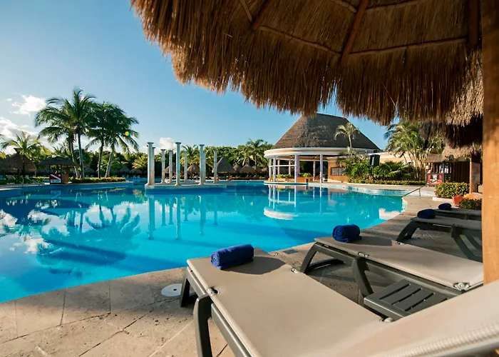 Iberostar Waves Paraiso Beach