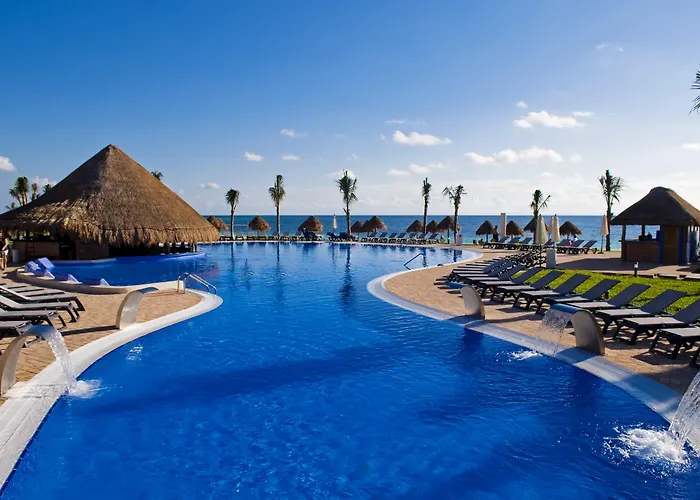 Ocean Coral Riviera Cancun All Inclusive (Adults Only)