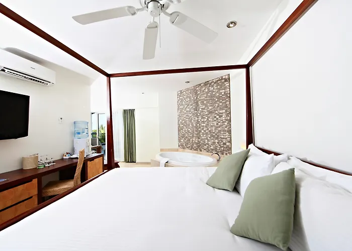 Sandos Caracol Nature Resort & Water Park All Inclusive (Adults Only)