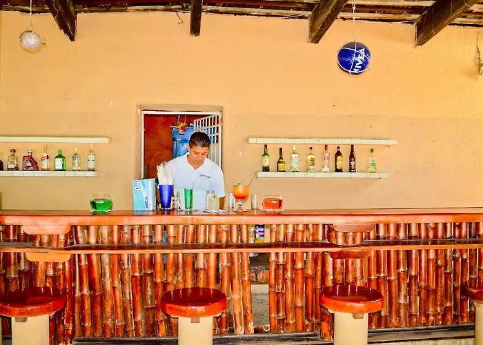 Hotel Catalina Beach Resort