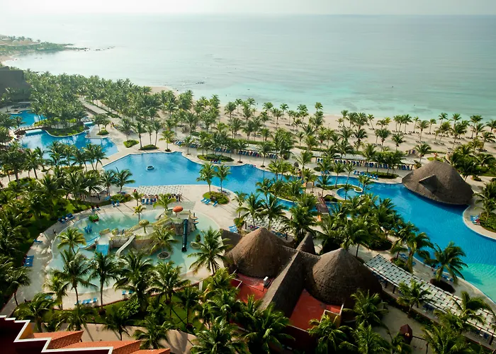 Barcelo Maya Tropical