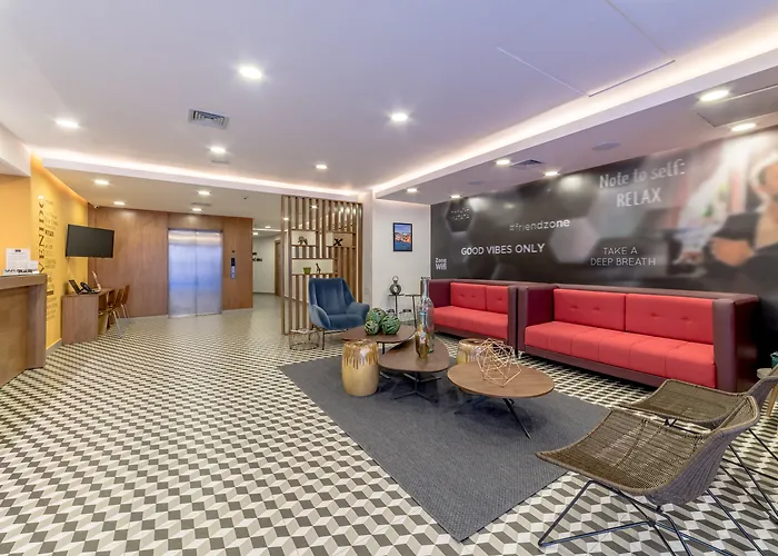 Novus Plaza Hodelpa