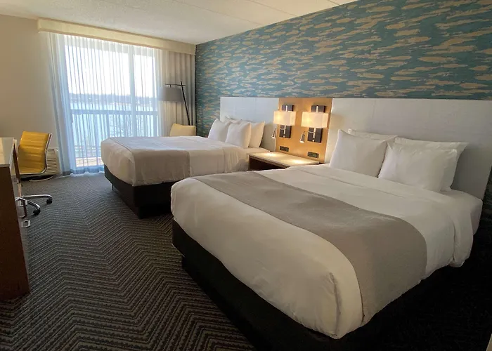 Grand Island Resorts