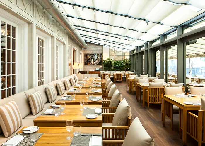 The Ritz-Carlton, Montreal
