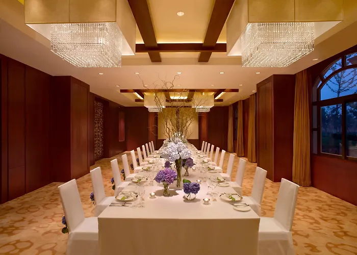 Hyatt Regency Jing Jin City Resort And Spa