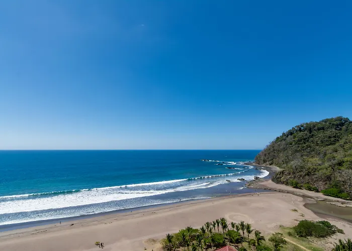 Jaco Beach Resorts