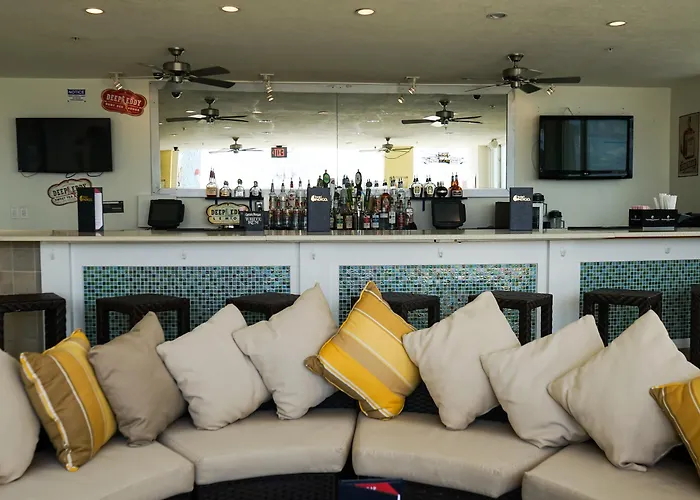 The Banyan Hotel Fort Myers, Tapestry Collection By Hilton