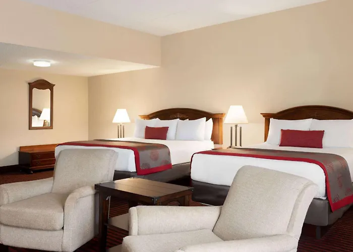 Ramada By Wyndham Pigeon Forge North