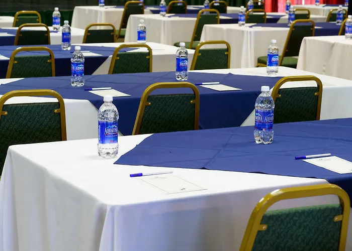 River Terrace Resort & Convention Center