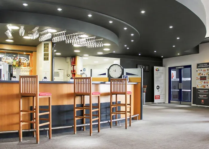 Ibis Cardiff Gate - International Business Park