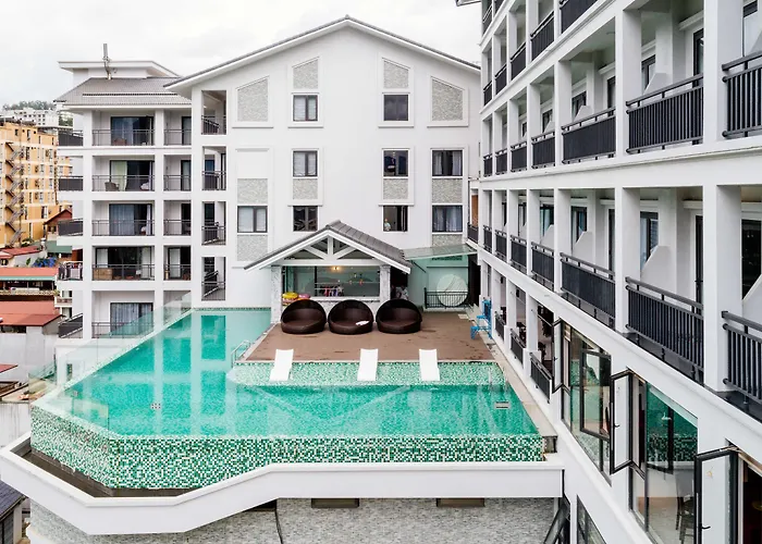 Bamboo Sapa Hotel