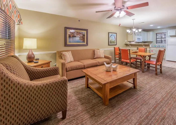 Utica Resorts