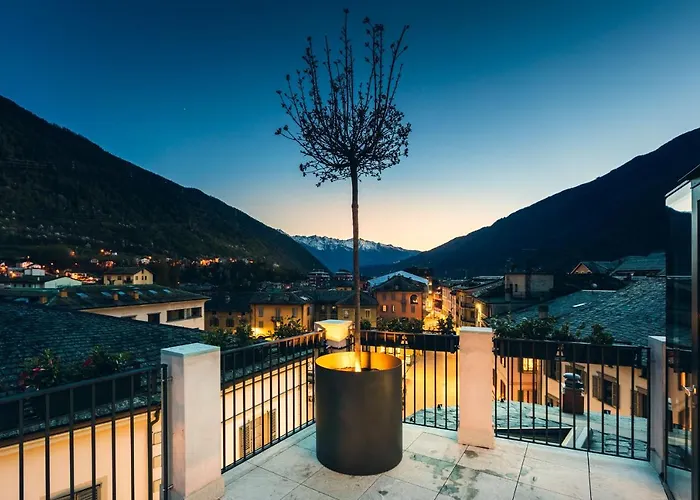 Domus Cavour Rooms&Suites