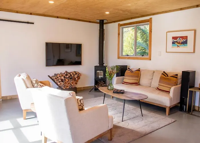 Parohe Island Retreat