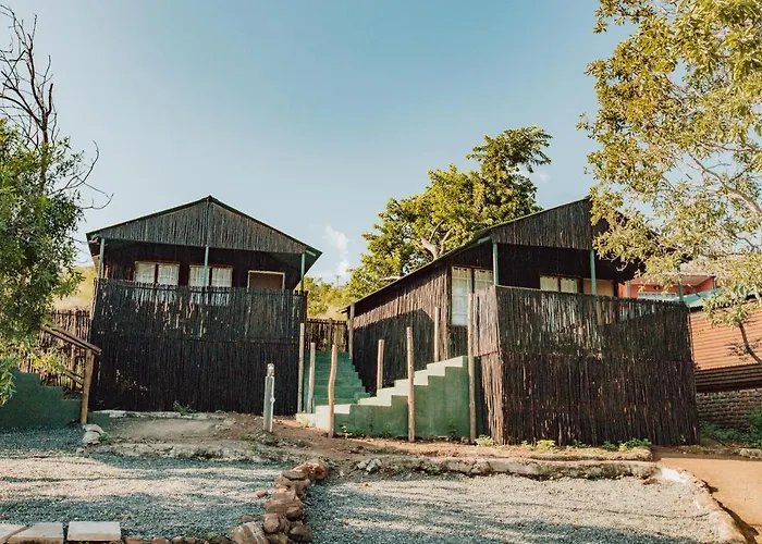 Pecan Bush Lodge