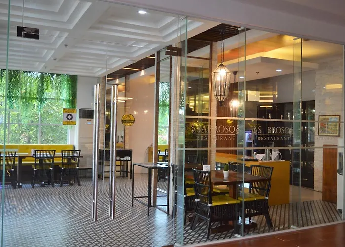 Carlosta Hotel