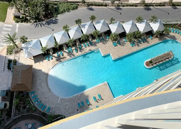 Calypso 3-2303 Penthouse Level W/ Incredible View!