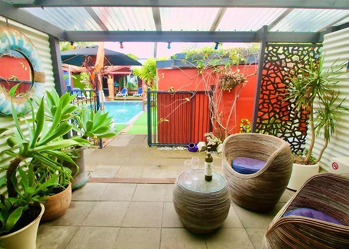 Hideaway Noosa Men Only Beach Resort