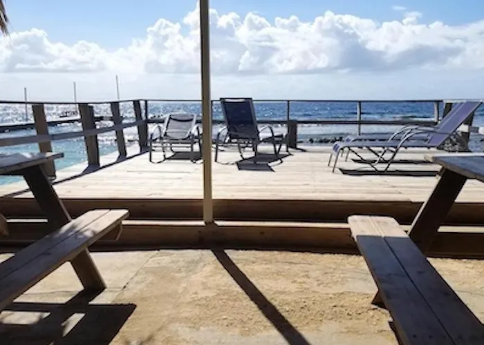 Reef House Resort