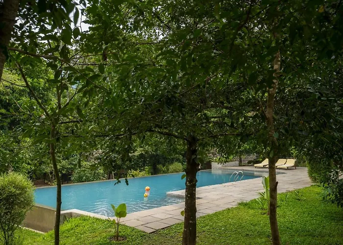 Klov Resort & Spa