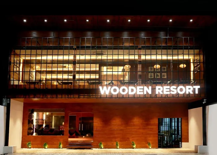 Wooden Ecr Sea Resort