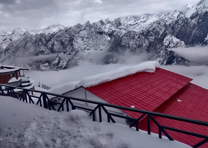 Mountain Rover Auli Resort