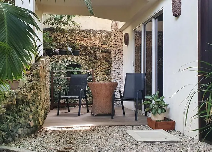 Angelina Beach Resort & Italian Restaurant Malapascua