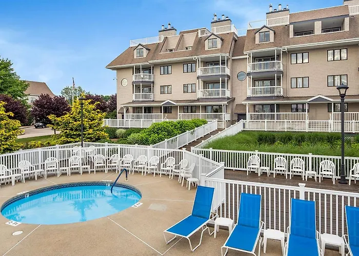 Wellington Resort
